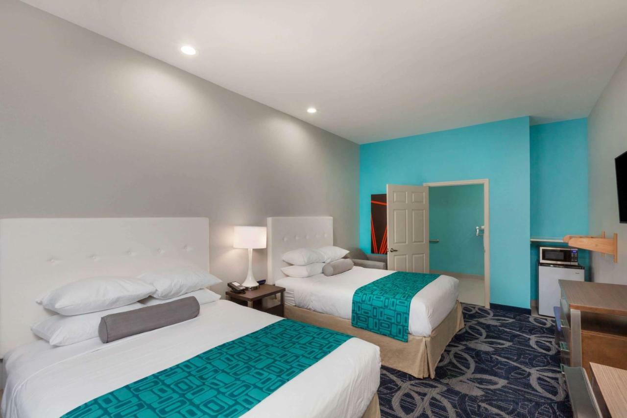 Americas Best Value Inn Houston Willowbrook Екстер'єр фото